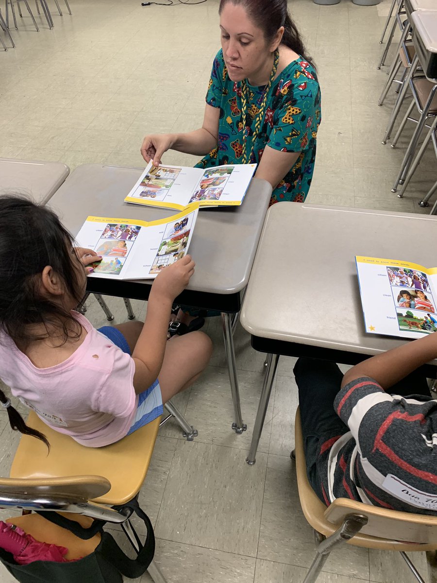 cshep8494's tweet image. Great week at Rock Star Reading Camp! From sorting words, identifying key details, to experimenting with push and pull our students have been very engaged and our teachers have done a great job!  @tteach22 @KHill_educator @katiegreene25 #litnccs #2019ccsrtacamp