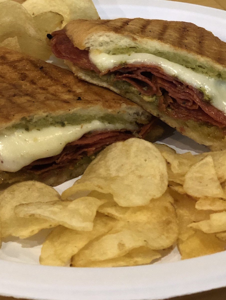 LocustLaneCraftBrew tweet media