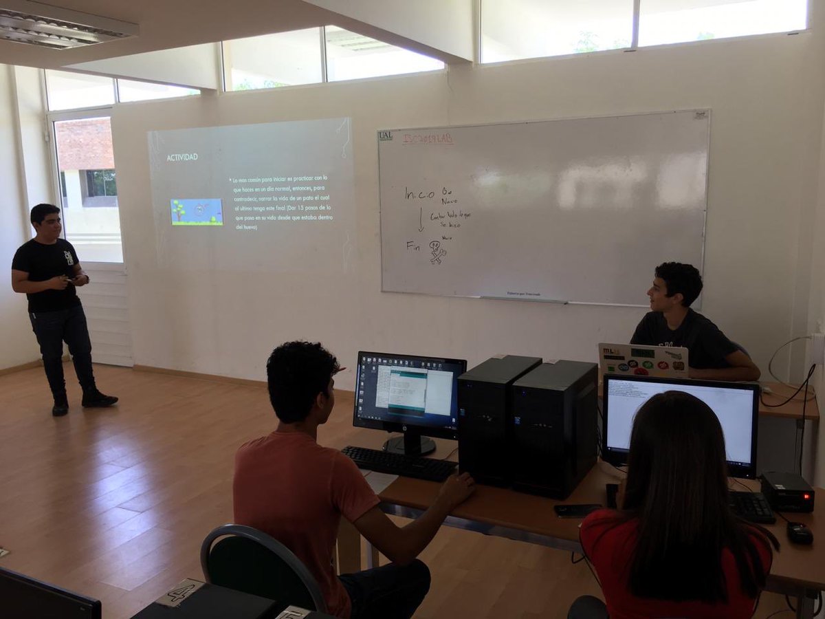 ehawks6199's tweet photo. Iniciamos nueva temporada con cursos de introducción a la programación🤳🏻💚💻
#Proud2BEhawks  #ehawks https://t.co/0TRxbfTkMN