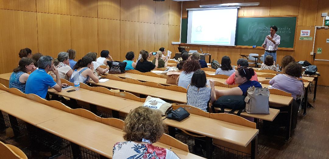 88lfm88's tweet photo. Oral presentation about Feedback @FC_UL @casa_cienciasPT Lisbon Education Conference @FC_UL Learning 2 teach!!! #6ei_cdc @casa_cienciasPT #casaciencias #Lisboa @MicrosoftEDU @PTMicrosoft @E_Sheninger @it_se @Bernm9 #education #ocde @OCDEedTech @GoogleForEdu @trofatv @Publico https://t.co/pTe95LFvbs