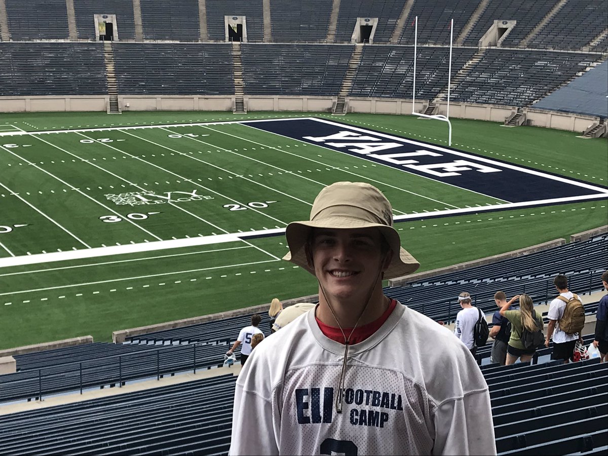 RealColBol's tweet photo. amazing visit at Yale today! enjoyed touring the campus and the competition. huge thanks to the coaching staff and players at Yale for helping me get better! #LifeChangingU @CoachRenoYale @CerinsMatt @CoachDLett https://t.co/GnGjF5SUER