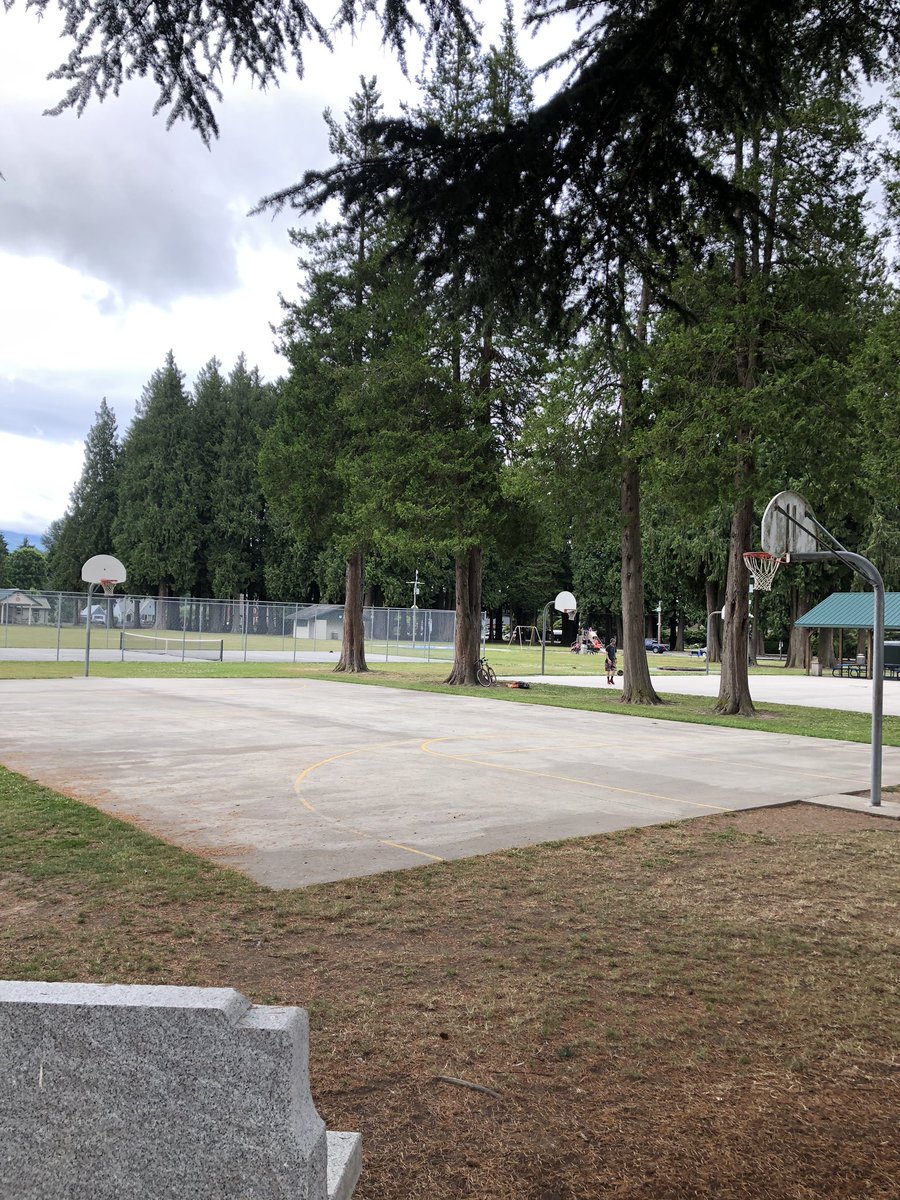 BlakeGurney1's tweet photo. Can you believe the Gurney Tourney is only 16 days away?? Sign your team up today through the link in our bio! #almosttime #gurneytourney #round2 https://t.co/gitIe04Hd0