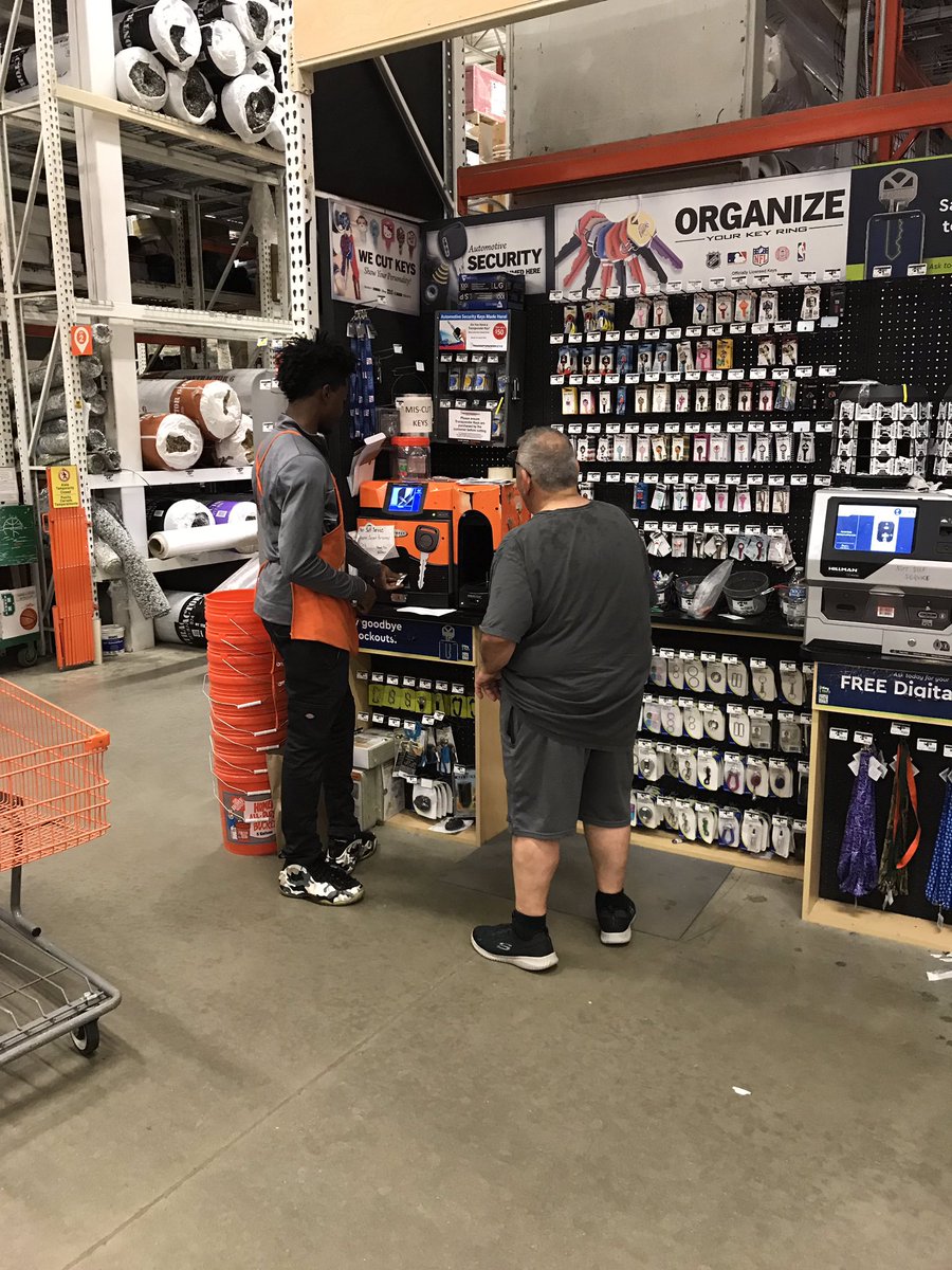 Yolanda Foster tweet media