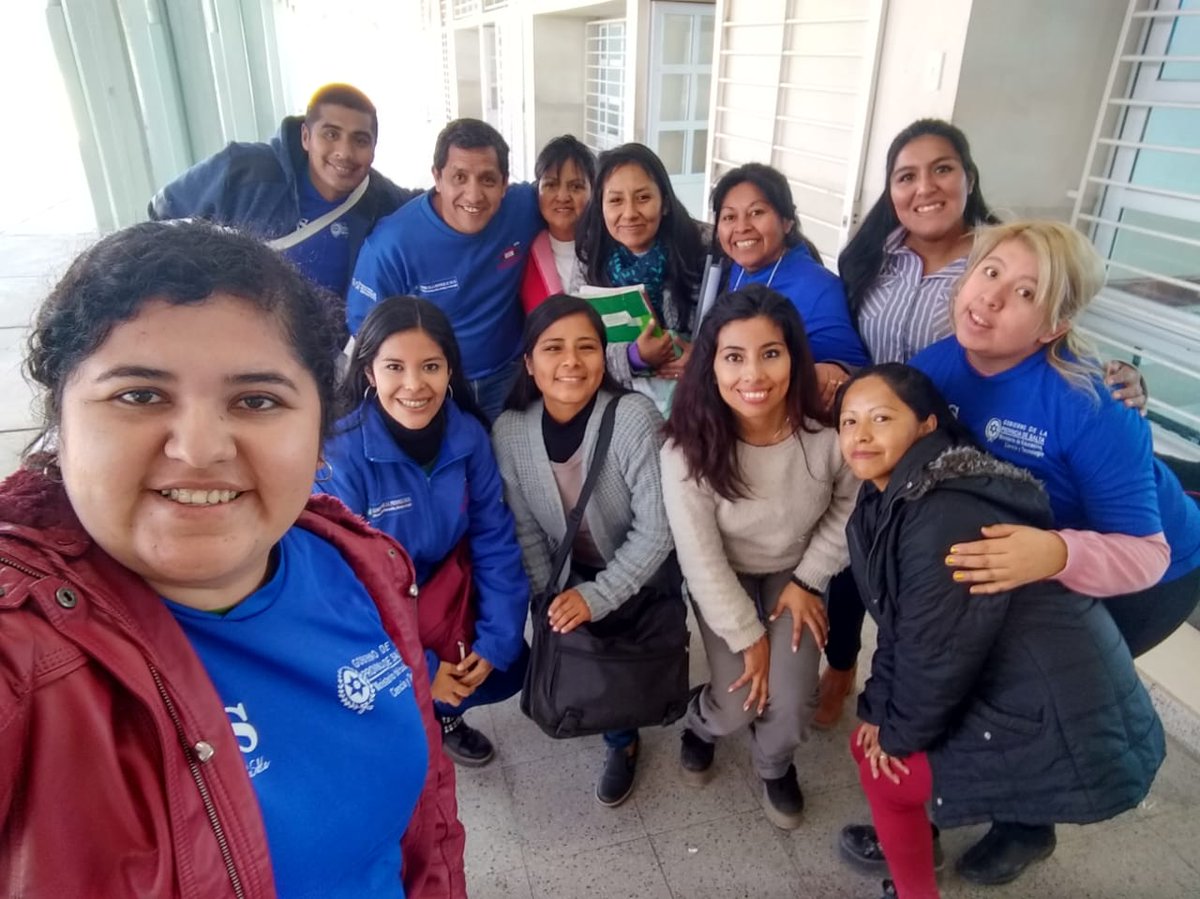 fguillesaavedra's tweet photo. Hoy acompañe a  los   134 jóvenes Y docentes que estudian para rendir sus materias previas en el colegio N*  5159 de B* Palermo  compromiso y esfuerzo de parte de TODOS 📗📘📙📖
#VamosPorMasNiñosyJovenesFelices 
@UrtubeyJM @miguelisaok @patriciapinasco https://t.co/7CUyMEy6Qz