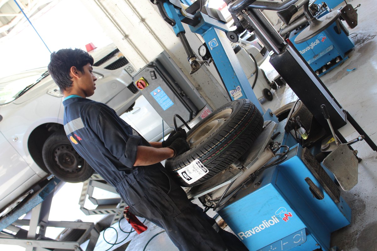 Auto7_Chillan's tweet image. 🚗¿Te preparas para el fin de semana?. Te esperamos mañana viernes desde las 9:00 hrs. #Auto7, el mejor amigo de tu vehículo. 🏁