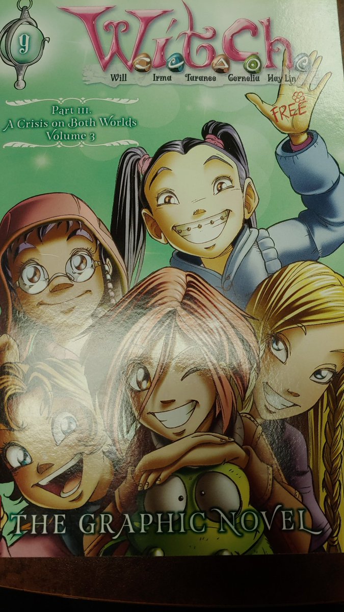 WITCHKandrakar's tweet photo. This may be my favorite cover 💚 https://t.co/UnHHkOF0lx