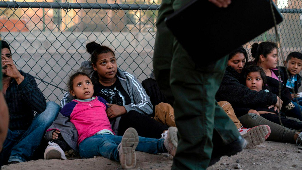 thinkprogress's tweet photo. 15-year-old migrant girl says border agent sexually assaulted her while other officers watched https://t.co/uV28H0aDq8 https://t.co/6TqOE43E57