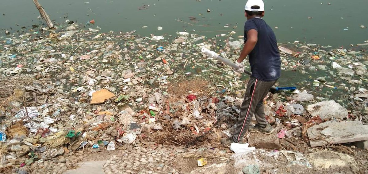 WaterConserveIn's tweet image. Cleaning  at Bhalsawa Lake, Delhi with support from IOCL under their #CSR initiative.  Joining hands with @ramveertanwarg n @Greenyatra for cleaning lakes in the city. @saytrees_ind
#ProjectJal #IOCL #JalShaktiAbhiyan