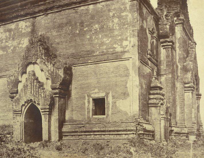 BaganSense's tweet photo. DHAMMAYANGYI

Bagan

1855

Photographer: Linnaeus Tripe

credit: The British Library https://t.co/uZDjGMUFHp