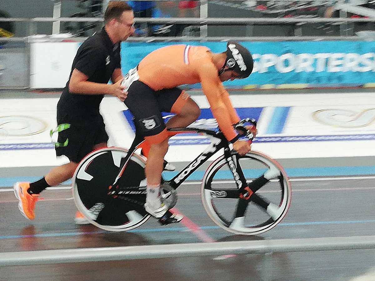 MnDFusionRT's tweet photo. Fantastic experience for @rhys_t_2002 at the European Junior &amp; u23 Track Championship #EUROS2019 progressed to the Sprint 1/4 finals after a qualifying 6th fastest with a PB 10.452 in the 200tt, but in the end beaten by Dutch rider Daan Kool #menvboys 😳 https://t.co/y7o9AhiwxL