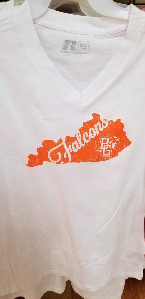 BGSUFans's tweet photo. And I thought the people licking ice cream in Walmart were stupid.  Now this. https://t.co/3giwdtIlq9