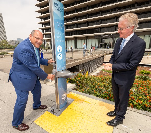 LADWP's tweet photo. ICYMI: LADWP plans to install or refurbish 200 drinking water stations city-wide in advance of the 2028 Olympics, as part of LA’s Green New Deal. The hydration stations will be located in areas throughout the council districts. #PureCleanRefreshingTAP https://t.co/DbgzD8upPa https://t.co/H8Mr3kfA8s