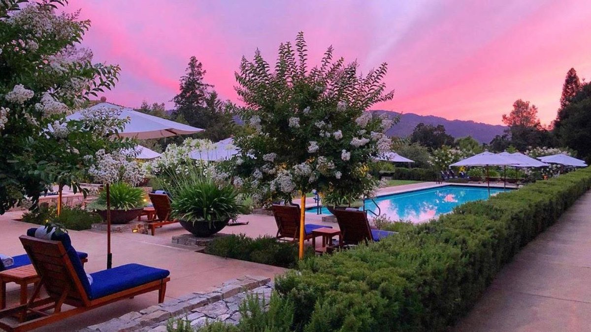 CalistogaRanch's tweet photo. @AUBERGERESORTS is once again a contender for Best Luxury Hotel Brand in @USATODAY's annual 10-Best survey! Help us achieve the top spot once again by casting your vote at https://t.co/D9X81g4Jq4
📷: @hannahkess
#AlwaysAuberge #LuxuryHotels #TenBest #USAToday #LuxuryTravel https://t.co/GMDIF9fjlG