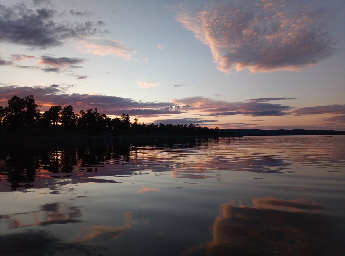 PaaTur's tweet image. @PaaTur ved #rogen. Harren biter. Savner ørreten + 😉