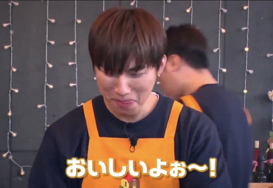 daesungfishh's tweet photo. D487 -D120
Cheeeeerrrrrsssss!!🍻
It’s FRIDAYYYYYY!!!🍻
#hanginthere #hwaiting #hugsssss 💪🥳😘 https://t.co/jfULFY2P6V
