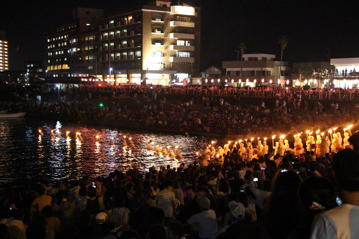 南房総市広報 على تويتر 7月13日 土 15日 月 開催 第55回房総白浜海女まつり 復興支援イベントまるグル 白浜が熱い3日間 ぜひお越しください 海女まつり詳細はコチラhttps T Co Mmbdhv9dxd まるグル詳細はコチラhttps T Co