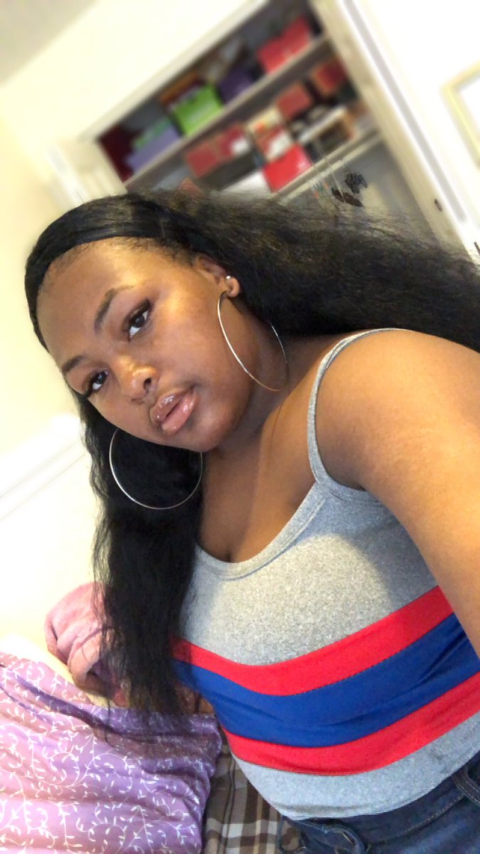 jasminerenaa_'s tweet photo. #WhosWhoAtUSCU
-I'm Jasmine🥳
-From Fort Mill, SC🤟🏽
-Business Major💼 https://t.co/xgdy8basA3