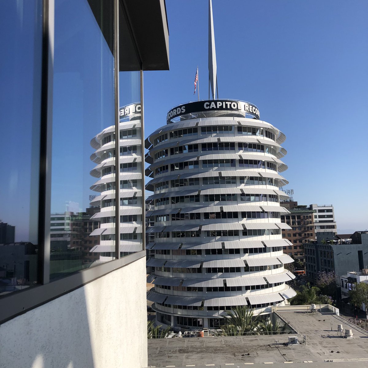 HelloLauraPenn's tweet image. Got approved today! Now it’s real. Join me in Hollywood this summer. DM me friends😘👩🏻‍🦰#LAhustle #Hollywood Let’s make films!