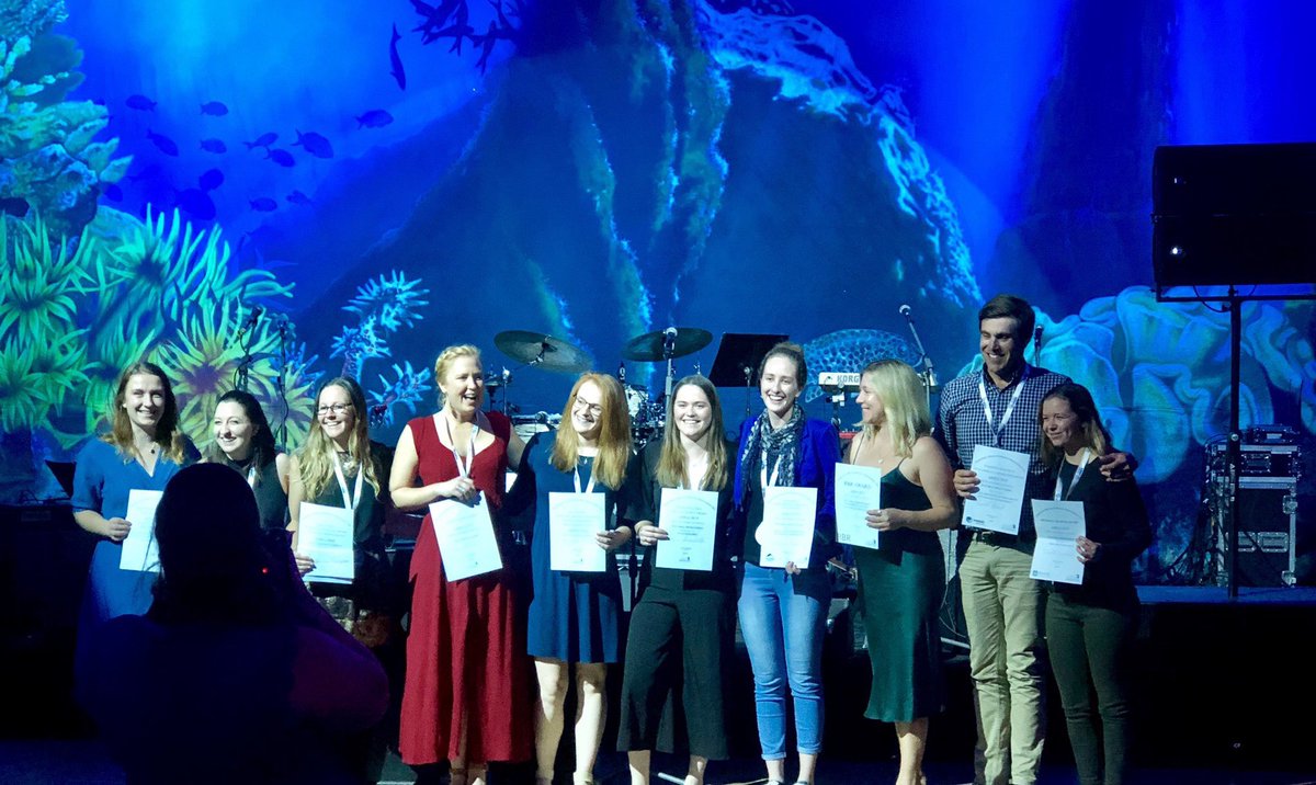 L_Arrowsmith's tweet photo. Beyond happy to say I won the Peter Holloway Oceanography prize for my talk at #AMSA19! Congrats to all the other winners and talks. Such a great conference @AMSAconf @uwaoceans https://t.co/8EogZ9VKzD