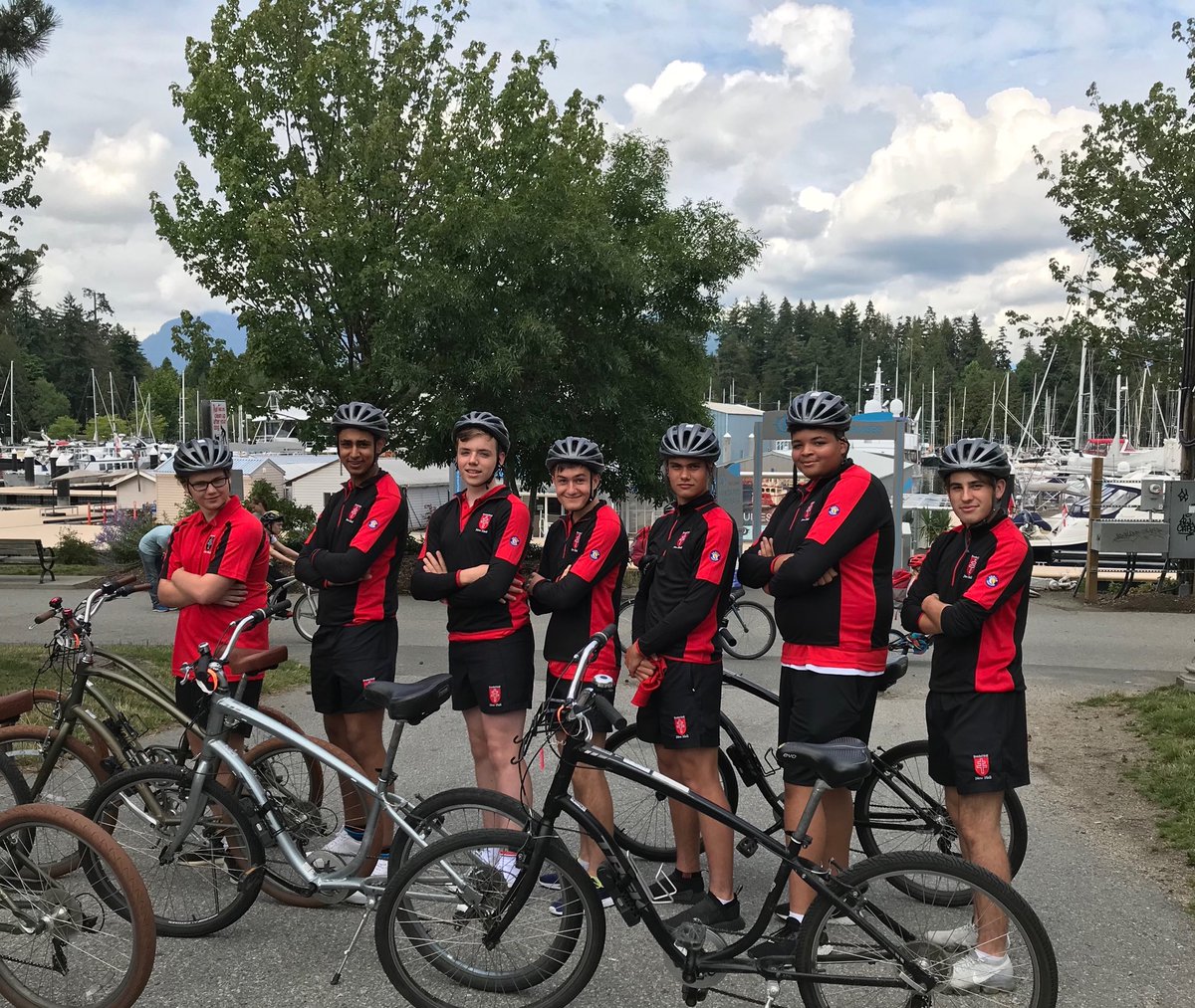 NewHallRugby's tweet photo. Don’t normally go cycling at midnight. 20hours into tour and boys are at Stanley Park. @Apollocleaning #gobobogo https://t.co/R37BUXxbxF