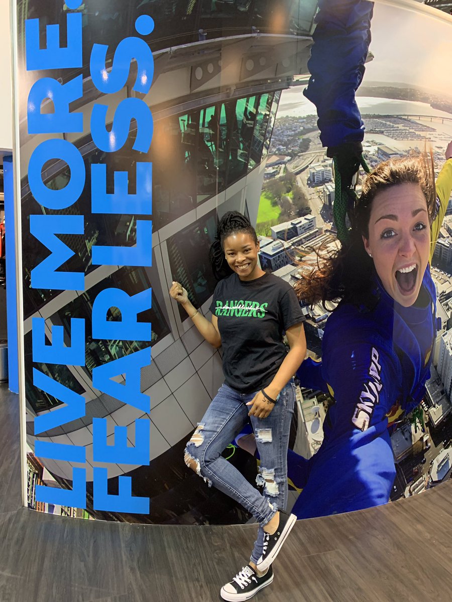 BrownWarrens's tweet photo. Reppin my Ranger Pride during my first adventure in New Zealand! Looking down and out at the world that is not big enough for me! Video coming soon! #edisonlevelup https://t.co/ItQquFIAOx