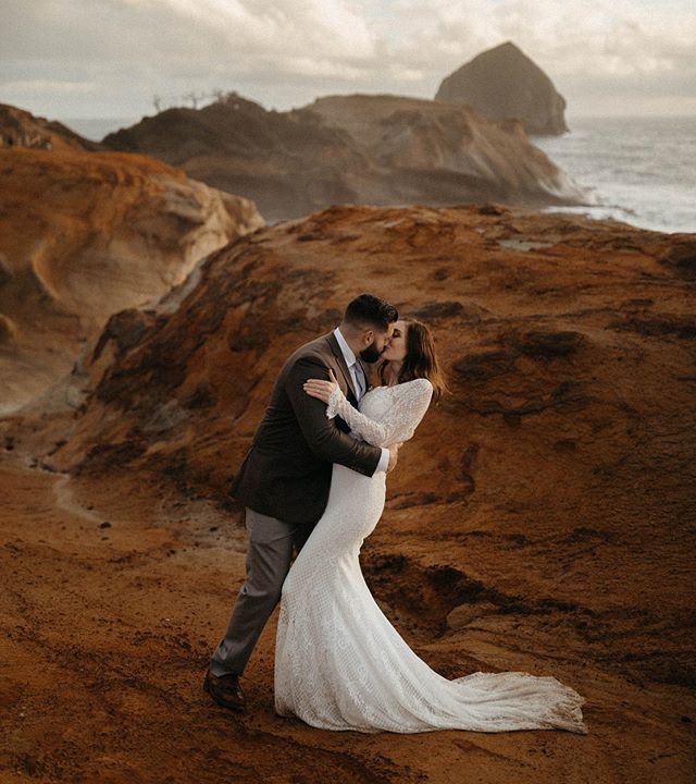 Naba_Zabih's tweet photo. So excited to go back out here tomorrow for our first styled shoot with @sublime.collective 🙌🏾 it has been an INSANE month launching Bae&amp;Bae and sublime alongside loving on all my couples and photographing their weddings but I wouldn’t trade it for anyth… https://t.co/u8E1FrxN2V https://t.co/IcoJONzZph