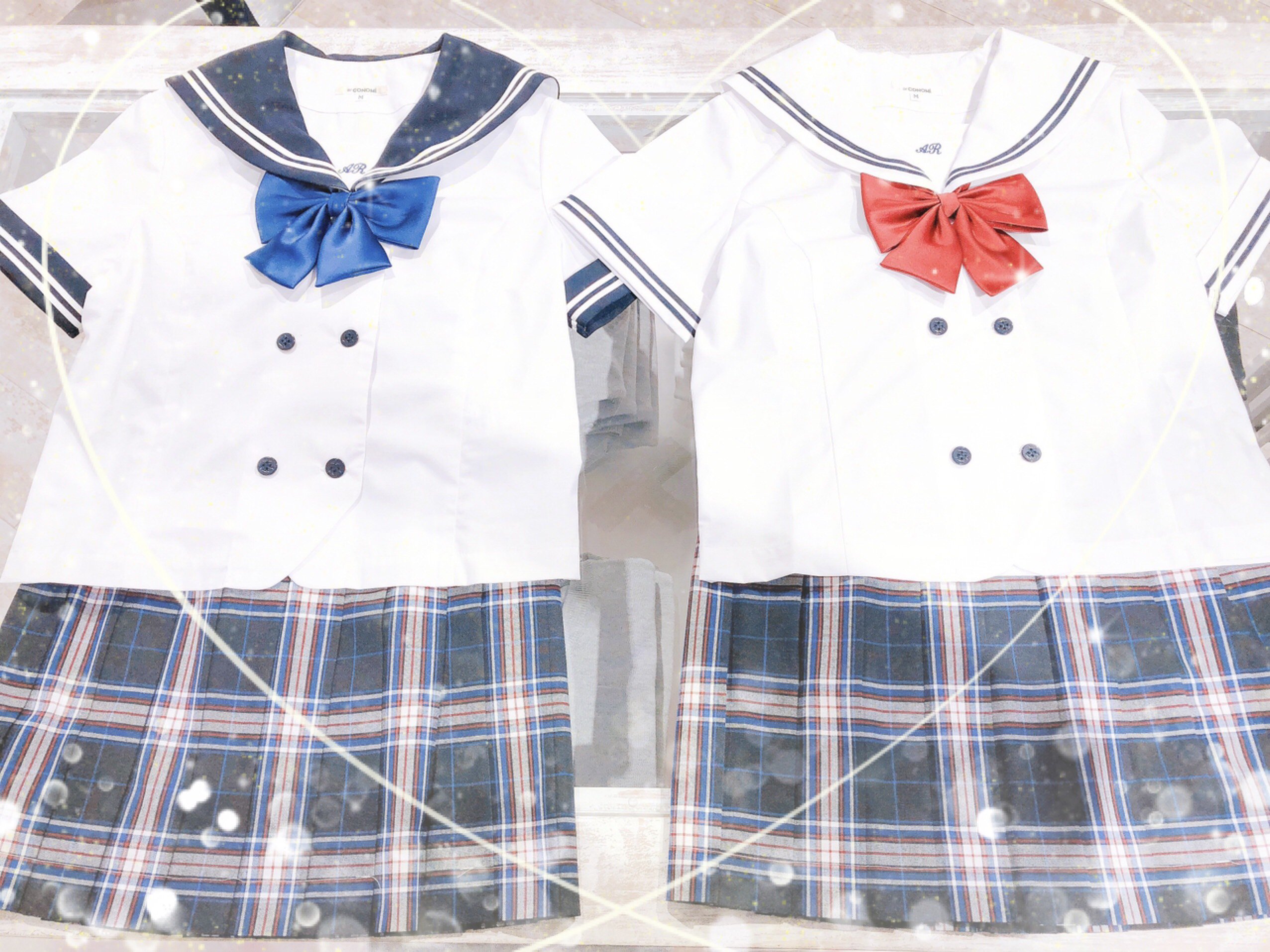 Conomi 原宿店 もう少しで夏休み 制服disneyやusjに行く方多いと思います なので双子コーデの紹介 セーラー1枚なので気軽に着れて涼しさも完璧 是非見に来てください Conomi 制服 双子コーデ ディズニー ランド シー Usj 思い出