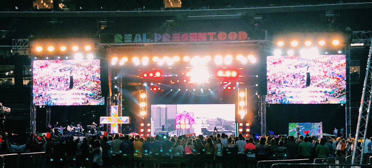 lcmsgathering's tweet photo. It’s all God’s children singing
Glory, glory, hallelujah
He reigns, He reigns
#NYG2019 https://t.co/k0iWhFtEb5
