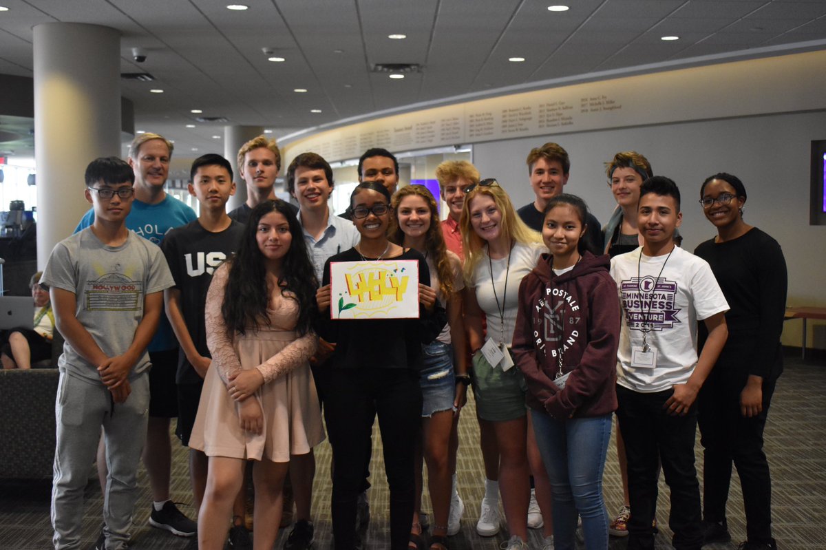 BestPrepMN's tweet photo. That’s a wrap for MBV at @UofStThomasMN! Students had a blast presenting their business presentations! This week was full of energy, life, and memories! #mbv2019 #mbv #bestprep2019 #bestprepmbv https://t.co/6MEmnt6cmx