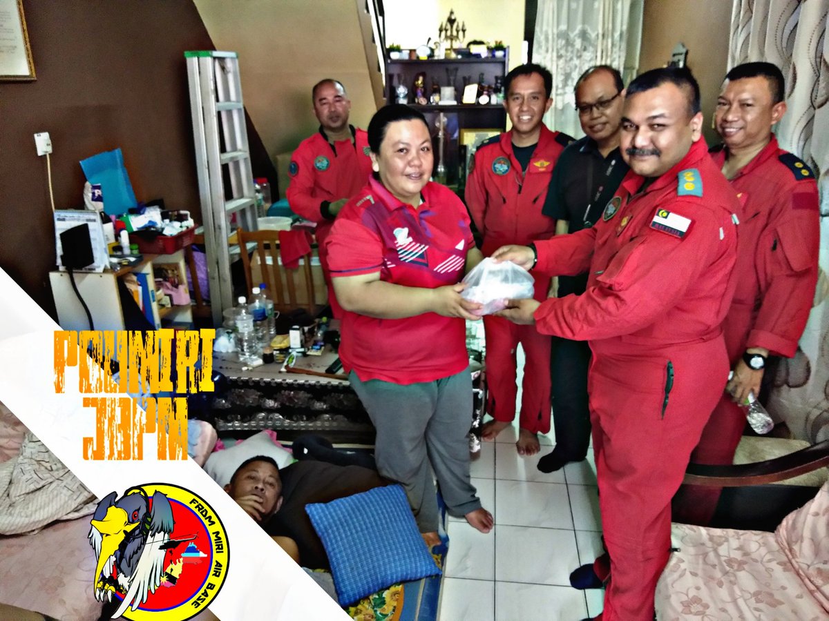 POUMiriJBPM, 12/07/19

Peg. POU Miri, JBPM menziarahi PBK II Jimmy Suhaili. Bersama-sama kita mendoakan kesihatan beliau semoga cepat sembuh, diberikan kesihatan yang baik dan dipermudahkan segala urusan.
#getwellsoonbossjimmy