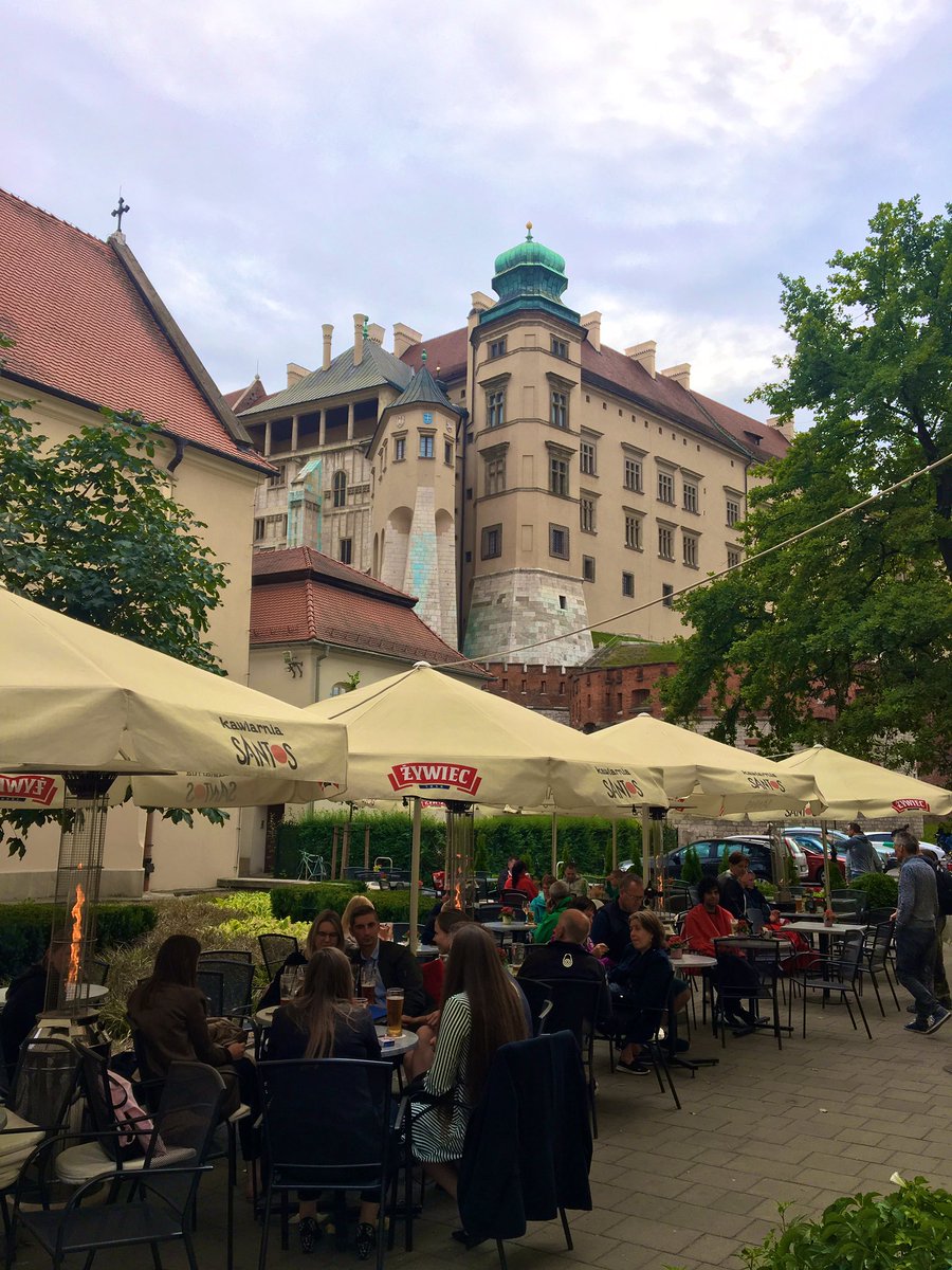 angeloacebo's tweet photo. Hello Krakow, I love this city. It's my second time here and definitely I will come back ❤️🇵🇱 https://t.co/3Y5FpNyv3Z