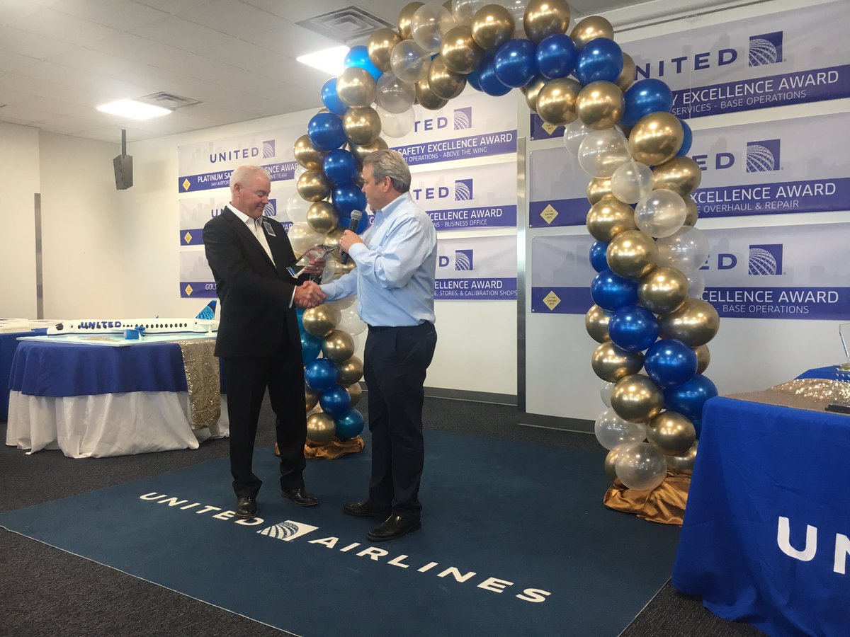 vargas_cara's tweet photo. Safety is happening at IAH! It was a great ‘out of this world’ celebration today with astronaut Ken Cameron and our leadership team. #SafetyFirst #Gold #VPP #OneHubOneTeam @weareunited https://t.co/PbG4YHp8aY