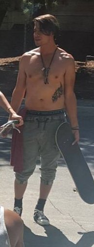 HighSchool!AU 

Skater boy Diego!!