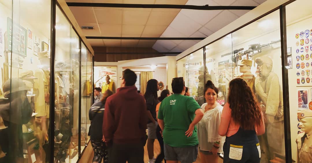 unttrioub's tweet photo. Day 3: The students got to walk through every war the U.S. has ever fought in. It was an experience to see everything and be able to talk to the vets and hear their stories. #TRIOUB #UNTTRIO #UBSummertime #collegetour https://t.co/cPhBBvhkjB
