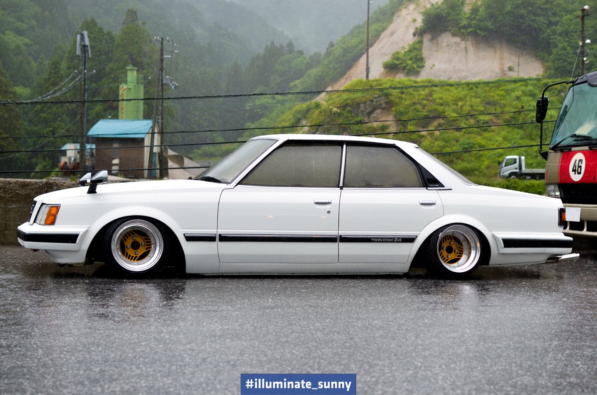 illuminatesunny's tweet photo. 2019年6月16日
奥伊吹旧車ミーティング
#illuminate_sunny #DualFactory #DualFactory中部ミーティングin奥伊吹 #TOYOTA #TOYOTAMark2 #Mark2 #GX61 #マーク2 #イーグルマスク #JDAM #イフレーシング #深リム #VATS4649 #旧車 #JDM #Shakotan #シャコタン https://t.co/q0phag59uq