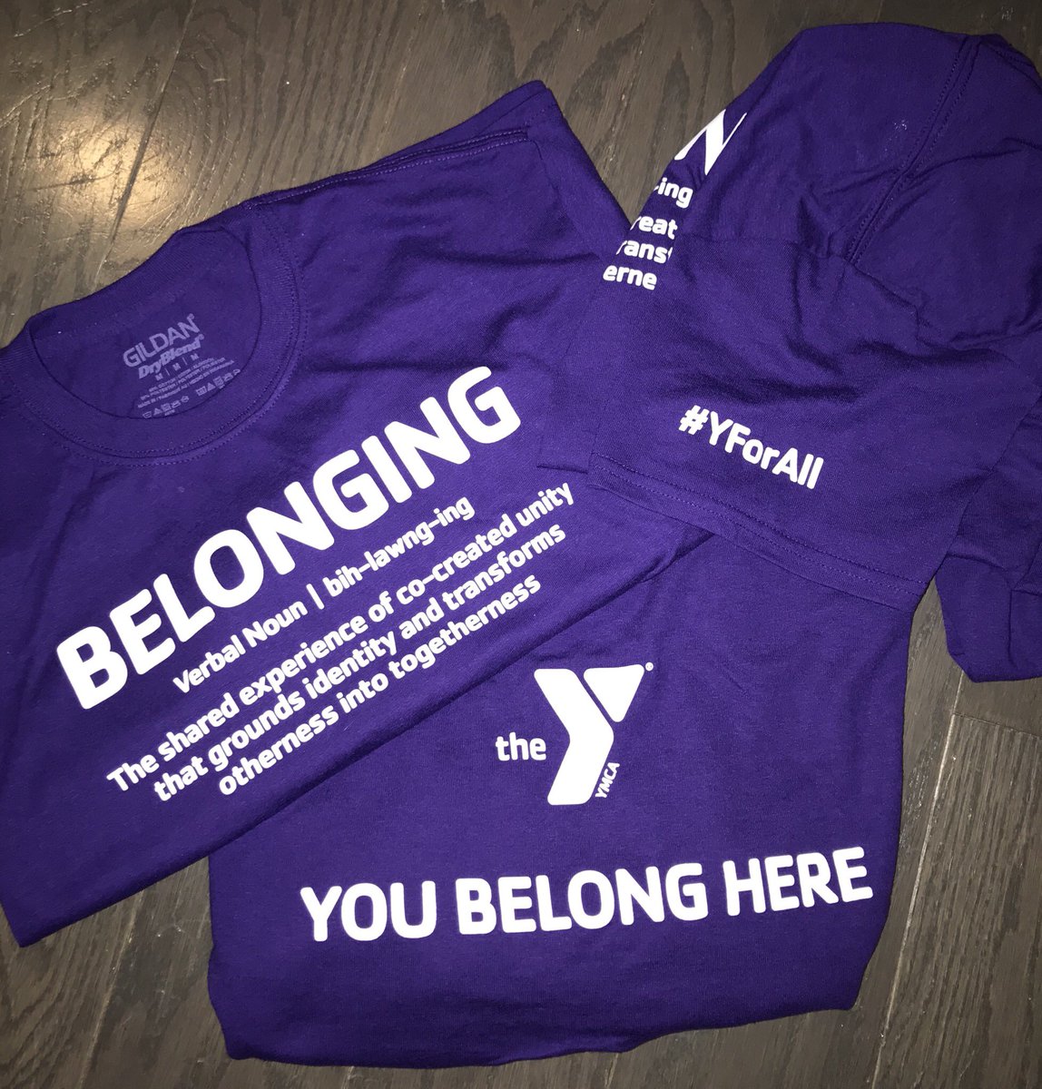 MichaelDeVaul's tweet photo. βEverything that we see is cast by that which we do not seeβ #MLK Belonging is a human right! Red + Blue => Purple. #Belonging is the action for increasing #SocialCapital. #YForAll #LiberationIsFree βπΎβπΎπ https://t.co/zv56OGAksF