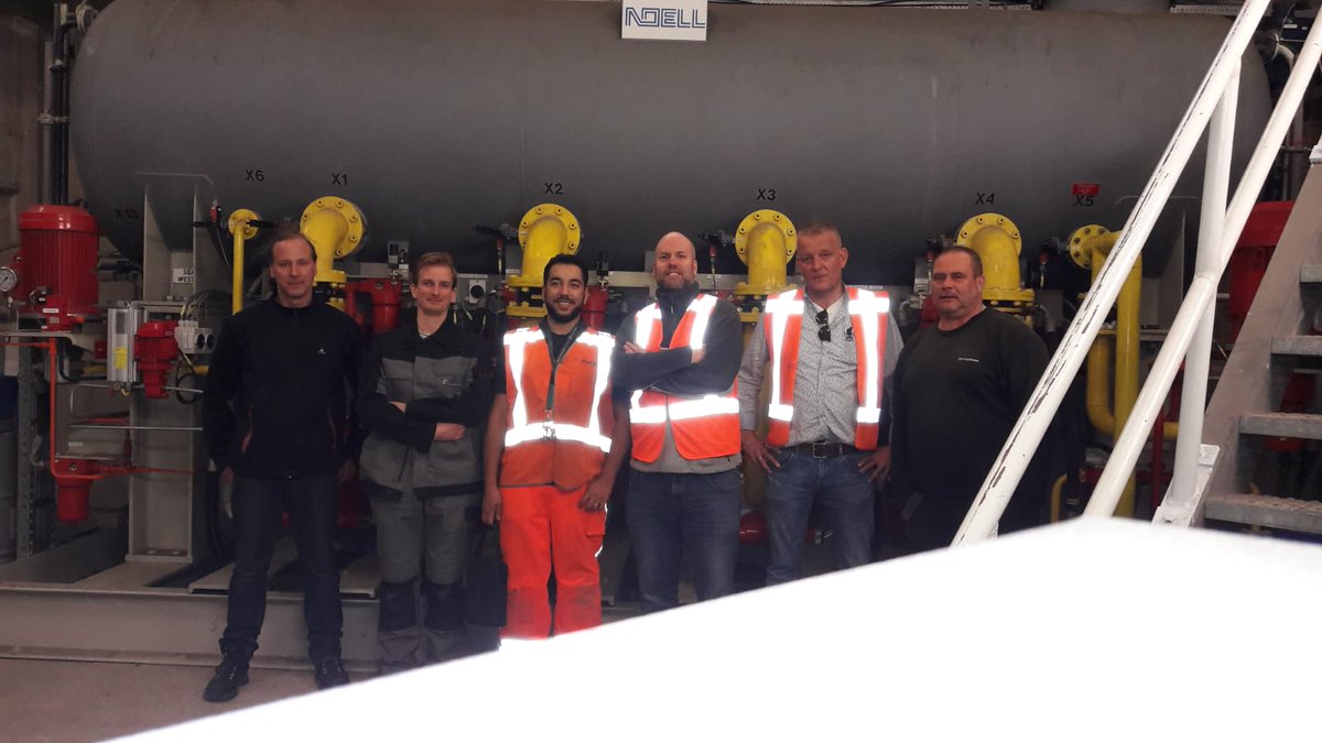 Hom4n's tweet image. Een renovatie aan hydrauliekpompen van de #Erasmusbrug is na een periode van 2 jaar ten einde gekomen. Onze brug draait weer op volle kracht! #Stadsbeheer010. Bedankt partners van Rotterdam! 👍 @IstimewaElektro 
@Oilgearus 
@BoschRexroth 
@DWGAutomation