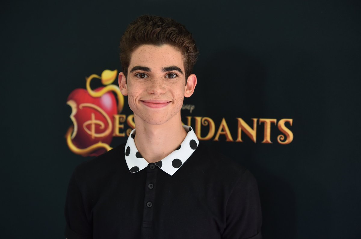 The Disney Channel has canceled the red carpet premiere of #Descendants3 in the wake of Cameron Boyce's death: cmplx.co/sq8KppG
