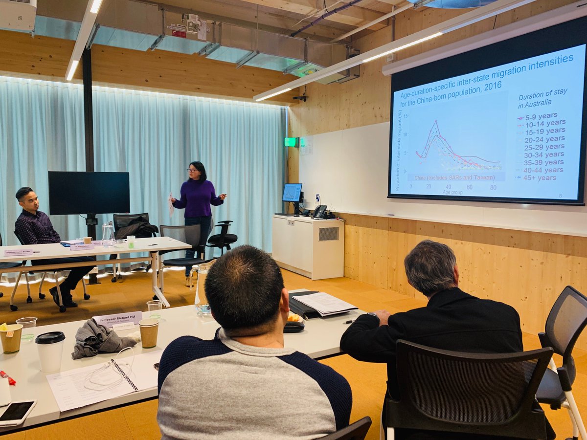ANUausi's tweet image. #ABCWorkshop Ms Qing Guan from @Demography_ANU is presenting "Age, Duration of Stay and #InterStateMigration amongst Immigrants in Australia". #AUTalk She will talk about the pattern of mainland Chinese immigrants' subsequent inter-state movement in Australia.