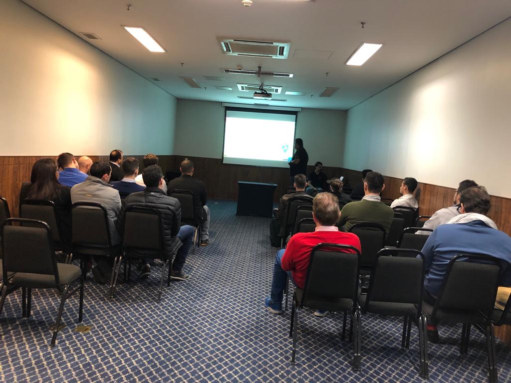 Kafnet1's tweet photo. Grande Meetup Zoho SP! #zohocrm #zoho #zohocampaigns #zohomarketinghub #kafnet https://t.co/zQEBN4GT87