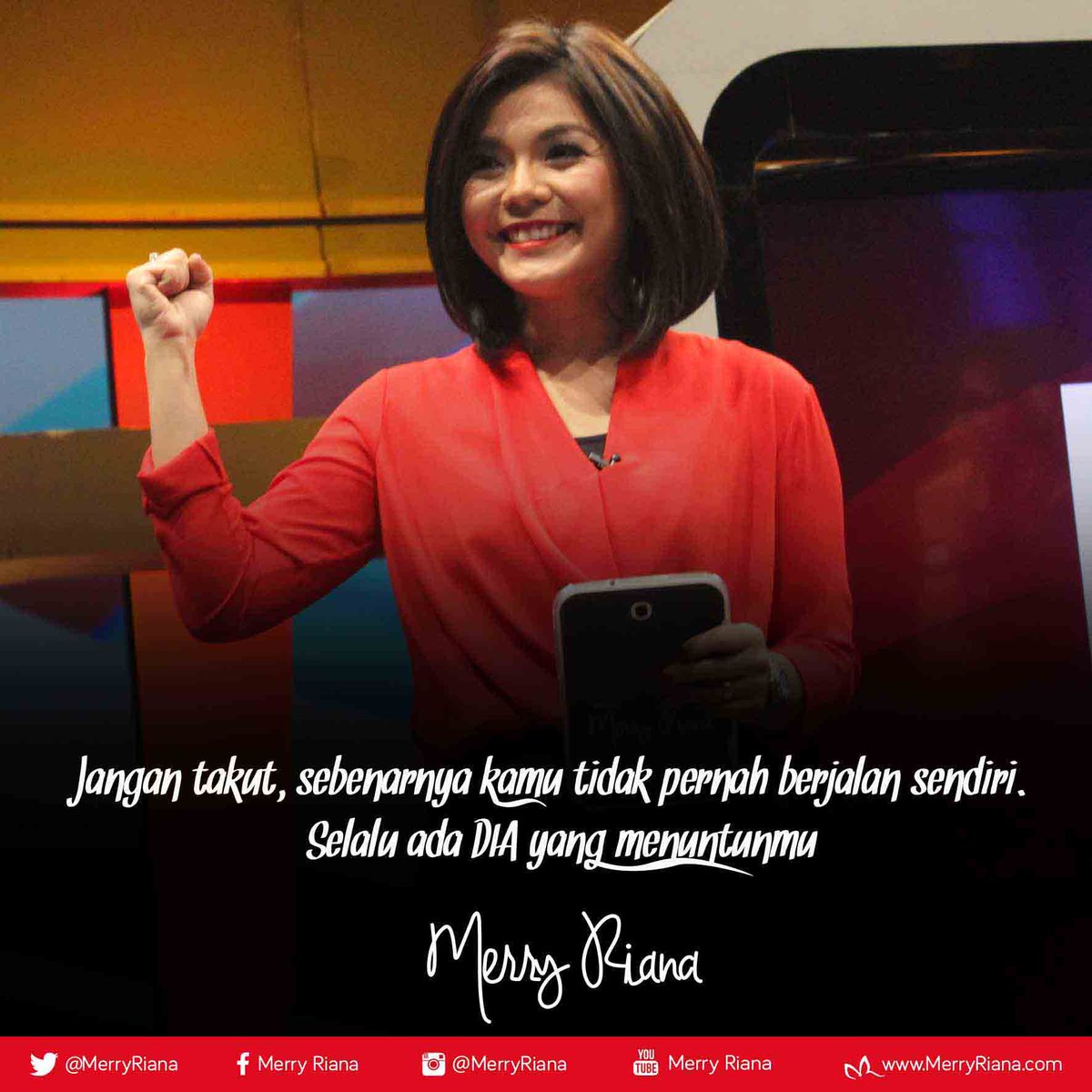 Jangan takut,sebenarnya kamu tidak pernah berjalan sendiri.Selalu ada DIA yang menuntunmu.