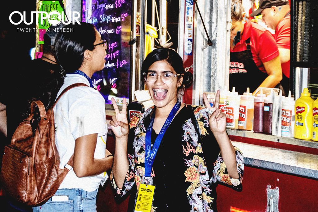 OutpourConf's tweet photo. 🚐🌮🍿🍔🍟🙃🙃🤟🏻

Food trucks kinda night‼️
.
#Outpour2019
#DoItAgain
#CrossChurchRGV
#CrossYouthRGV
#RGV https://t.co/xnv2QwfGTa