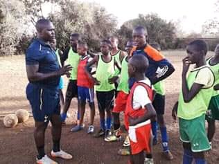 CochSam's tweet image. Well we are #KESOCCER ACADEMY from Korogocho Slum Nairobi Kenya we are great and talented and passionate with football God bless us