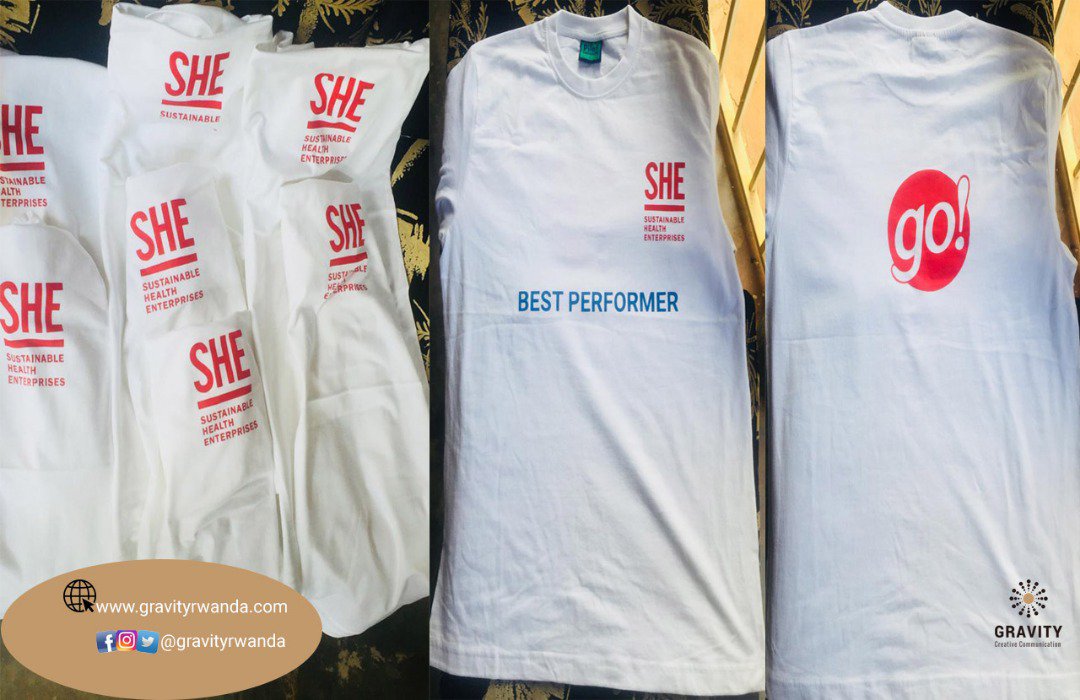 GravityRwanda's tweet photo. Finally of T-shirt screen printing by Gravity Production team
#BrandingInRwanda
#MarketingInRwanda
#GraphicDesignInRwanda
#PhotographyInRwanda
#PrintingInRwanda
#SocialMediaInRwanda
#CreativityInRwanda
#MadeInRwanda
#WeLoveWhatWeDo
#www.gravityrwanda.com
#Rwanda https://t.co/B2w3fAulws