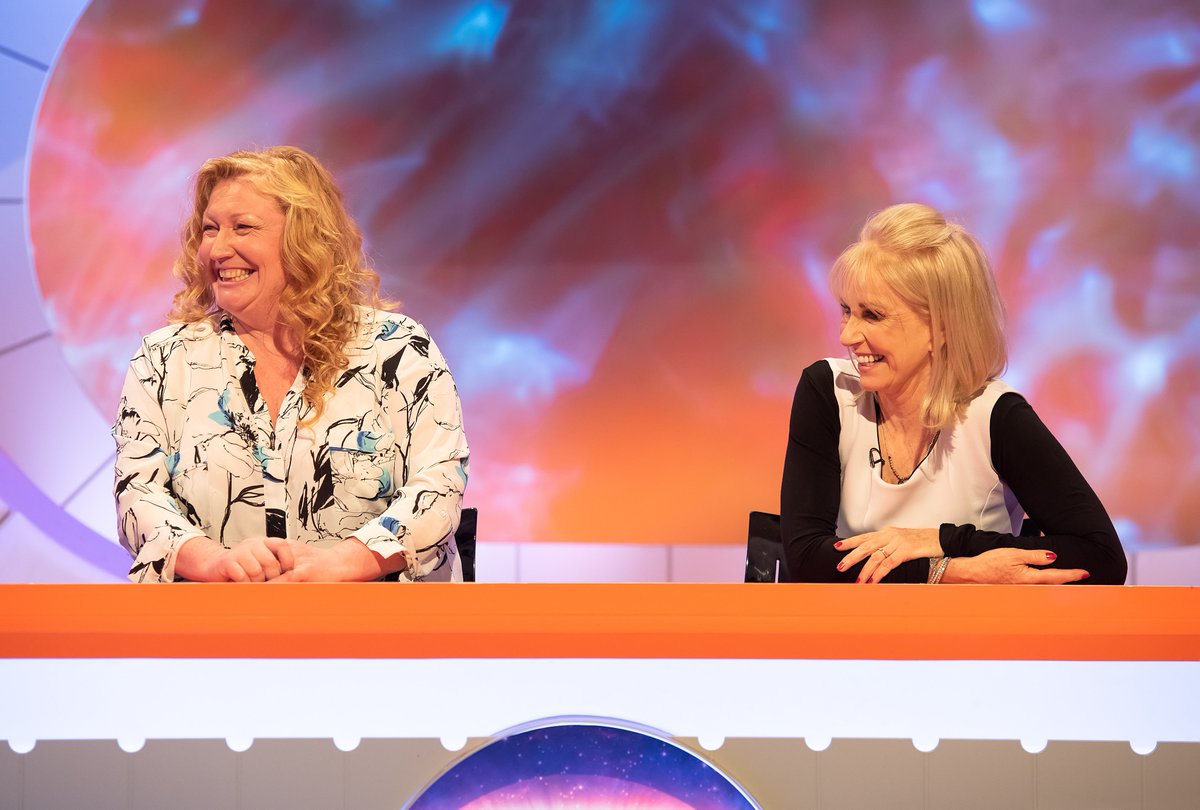 alienfuncapsule's tweet image. Hello to @Charlie_Dimmock and @RealSarahGreene! #alienfuncapsule 👽👽
