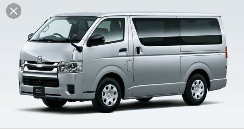 黒塗りの高級車に追突してしまう 黒塗りの高級車に追突してしまう