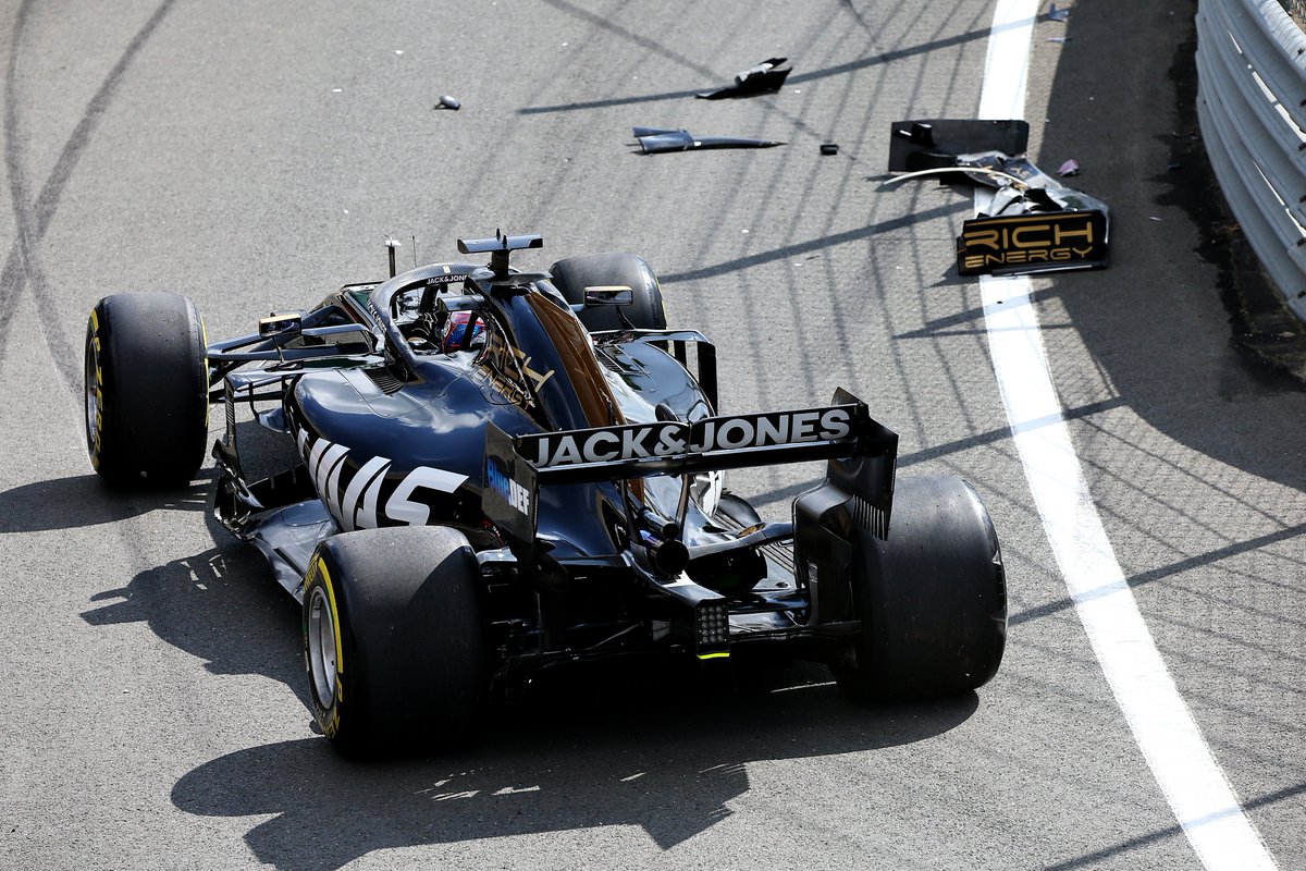 f1 car crashed