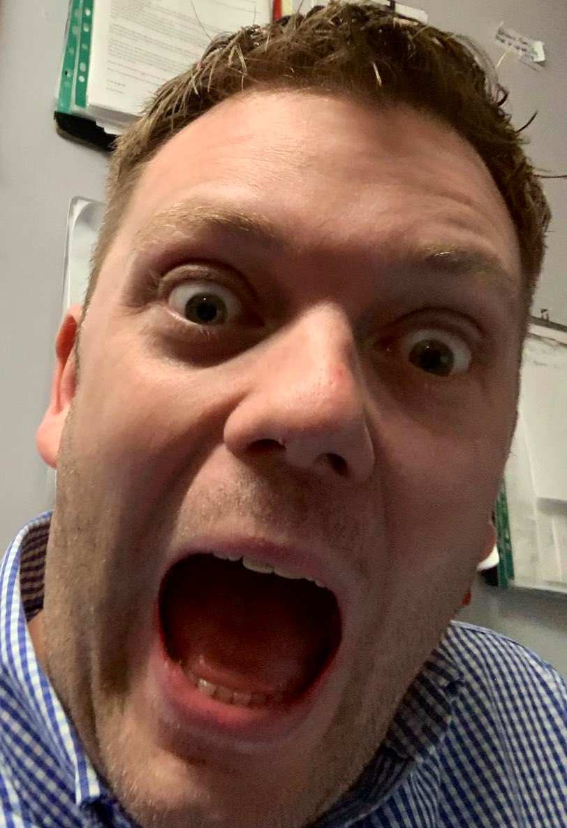 egomed_tweets's tweet photo. Our Exec Chef @Chefneilmorris 11+ years service &amp; still going strong #fortyfive #5more #HappyBirthday #45years https://t.co/agyUWYxOOJ