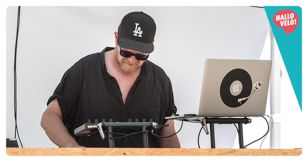 Party auf dem Bundesplatz! Hallo Velo bietet Unterhaltung  und Festlichkeiten rund ums Velo! #hallovelo #fahrmit