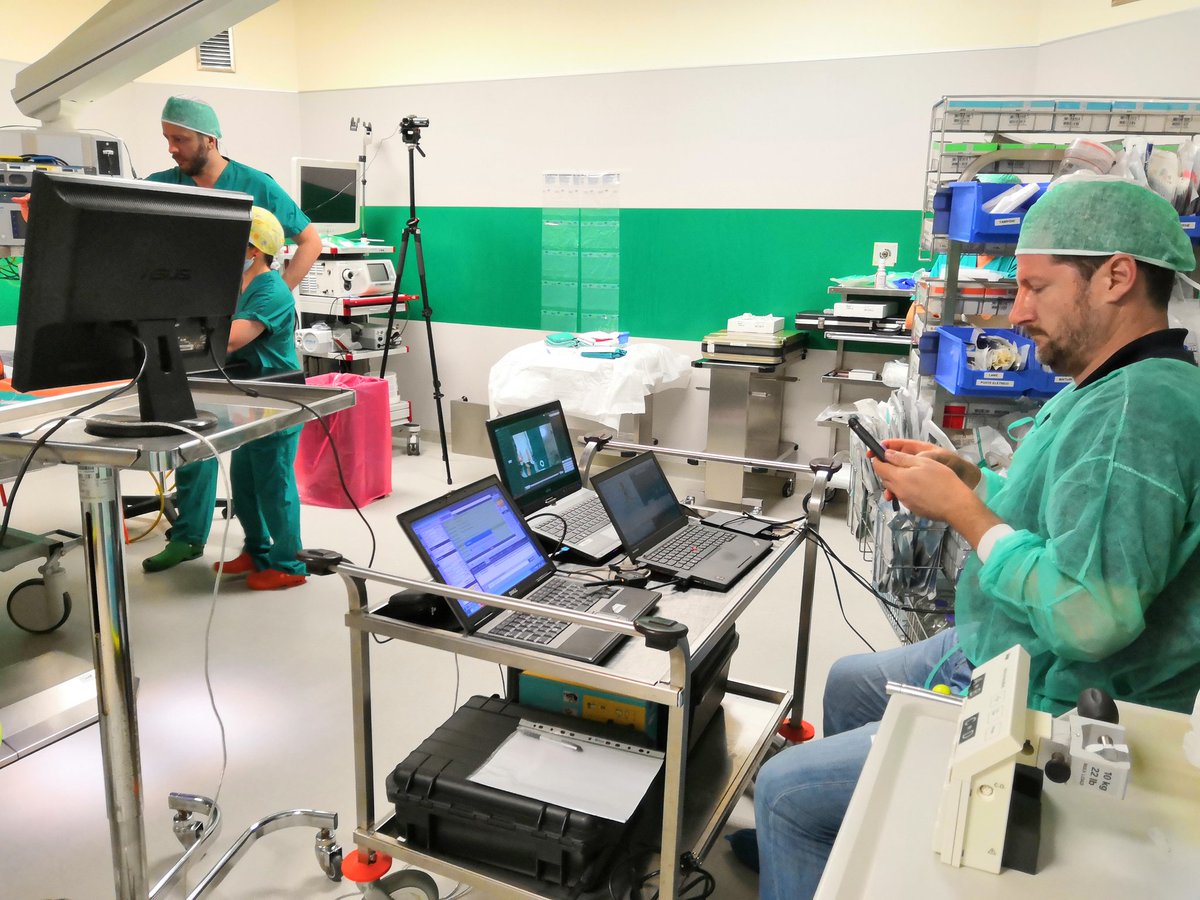 marcodelucadoc's tweet image. #simulazione in situ in sala operatoria per valutare nuova grafica della checklist e processo di timeout @PaoloTestani @marcodelucadoc #SIMMeyer